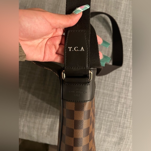 Louis Vuitton District PM Brown Authentic - Picture 5 of 8